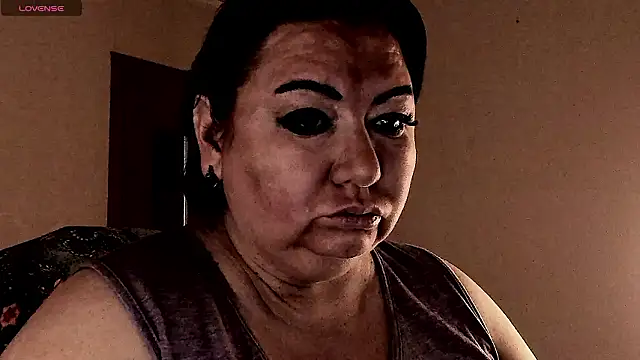 SexxyDreams1's cam snapshot