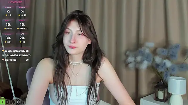 May_Yam's cam snapshot