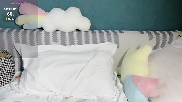 viviSena's cam snapshot