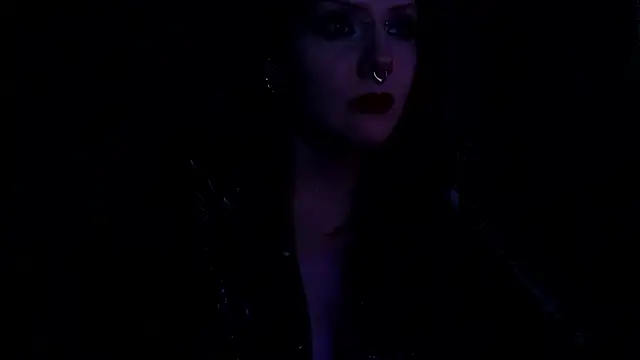 Ivon_Diaz's cam snapshot