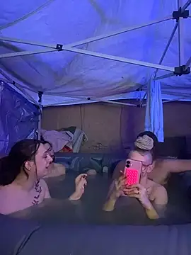 NovaLove2002's cam snapshot