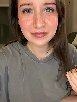 nerdynina live sex cam