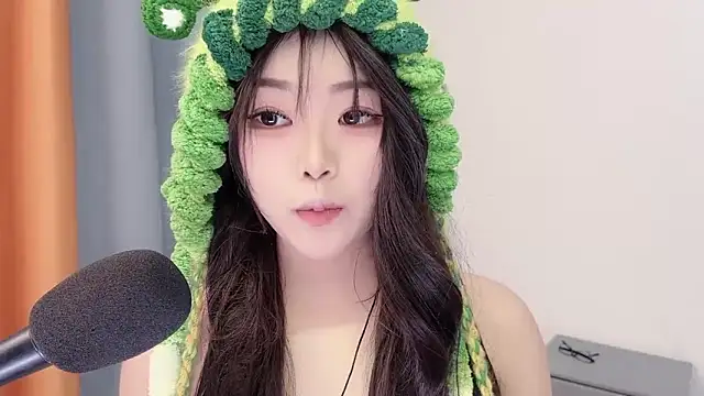 smalldaisy's cam snapshot