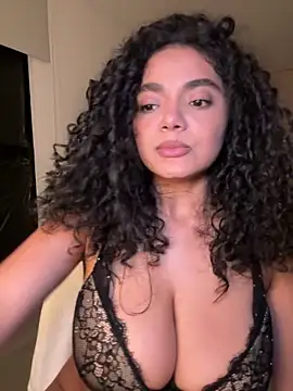 Curlyierr's cam snapshot