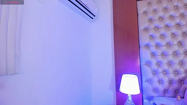 Ashanti_Moreno's cam snapshot