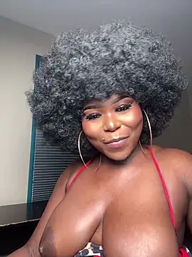 WomanNextdoor1's cam snapshot