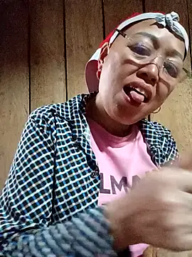 Agnes-baby's cam snapshot