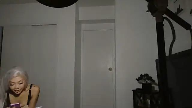 cryptokimgirl's cam snapshot