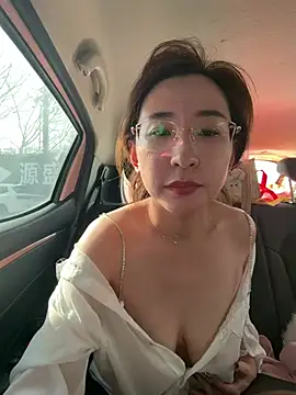 Jingjingxiang-520 live sex cam