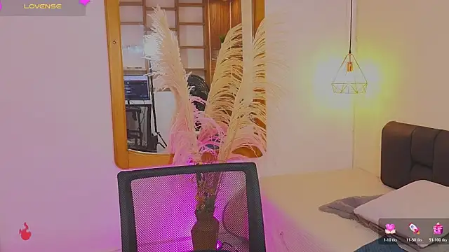 Hannah_williams1's cam snapshot