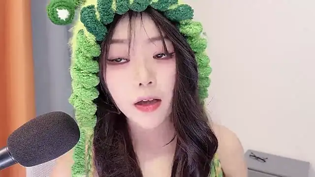 smalldaisy's cam snapshot