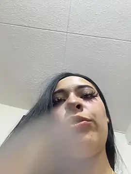 cristal__violetaa's cam snapshot