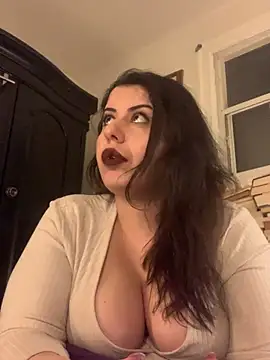 holyeroticss's cam snapshot