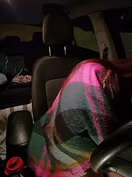 wildyoungNhorny's cam snapshot