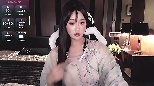 Aurora_-77's cam snapshot