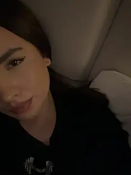 EclipseLunaireSouveraine's cam snapshot