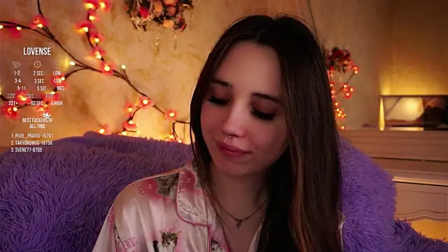 GillianDowdey's cam snapshot