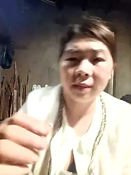 quynhkoolbae's cam snapshot