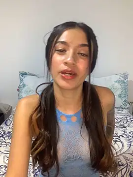 MiQeilaSweet's cam snapshot