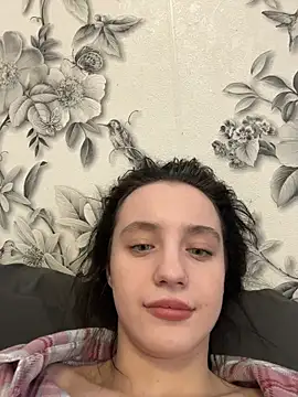 MiaTee's cam snapshot