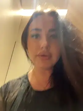 KiraSunshine's cam snapshot