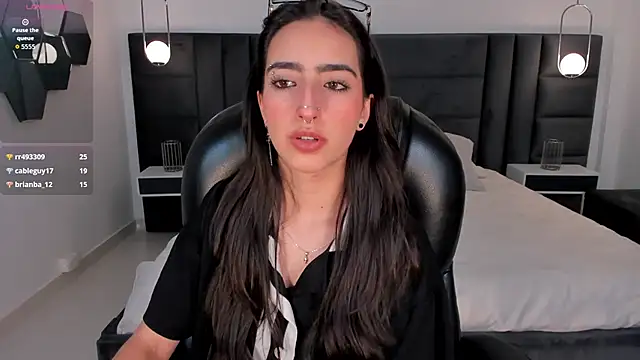 LarisaSmirnov's cam snapshot