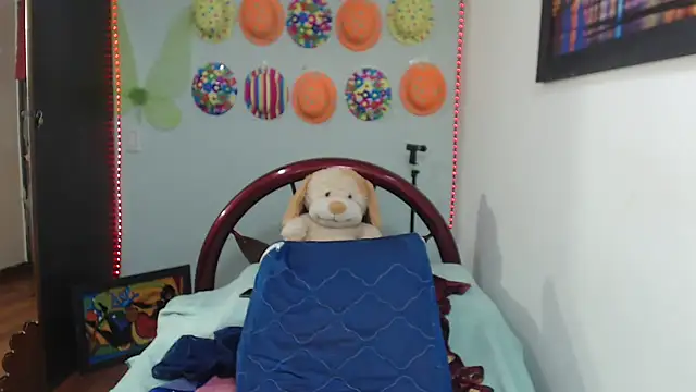 sexytitshot126's cam snapshot