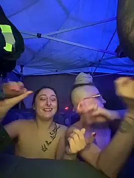 NovaLove2002's cam snapshot