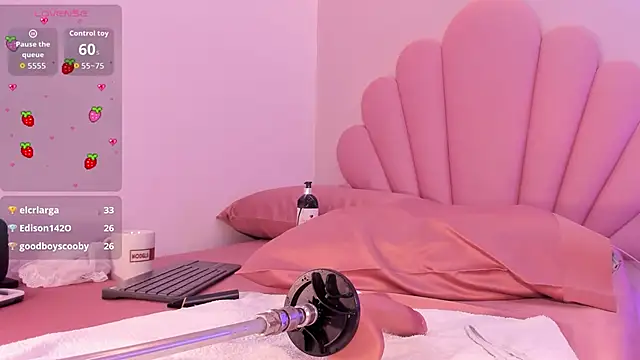 allyson_petite's cam snapshot