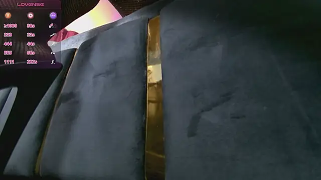 EmpressDesires's cam snapshot