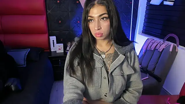 TeennNaugthy18's cam snapshot