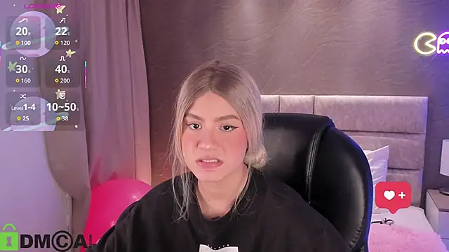 Arinextdoor's cam snapshot