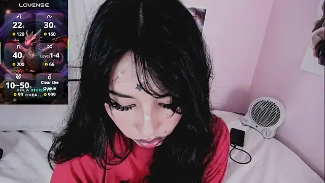 Miss_Charlottet's cam snapshot