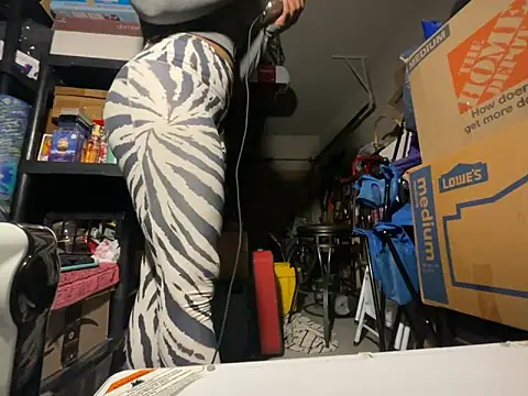 wynterheat live sex cam