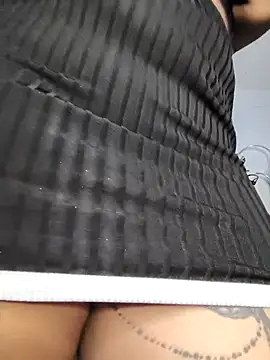 ebonysummer_'s cam snapshot