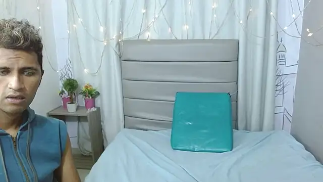 Cecilia_and_Carlos's cam snapshot