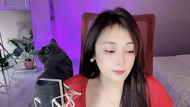 Daisy-77 live sex cam