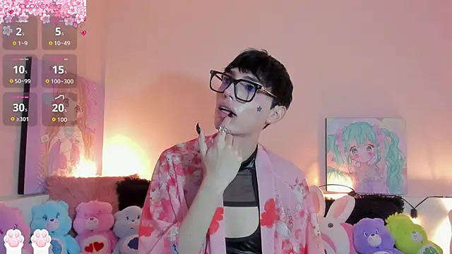 Strawberry_Kitty_'s cam snapshot