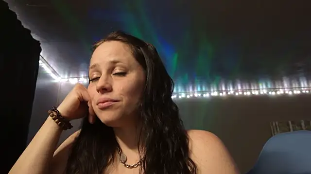 mavismable's cam snapshot