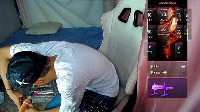 Luky_twink's cam snapshot