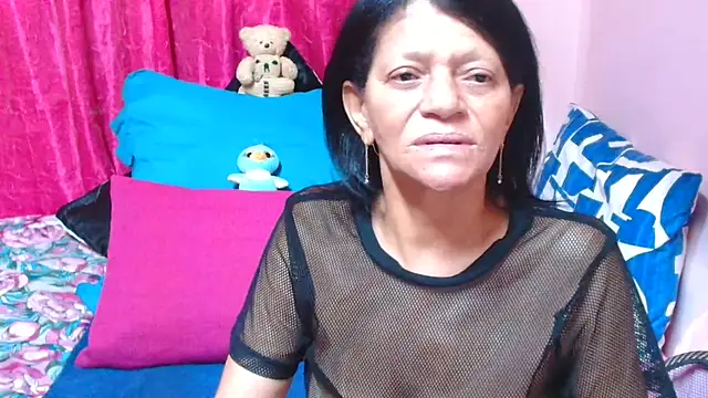 SLUTTYROXY's cam snapshot