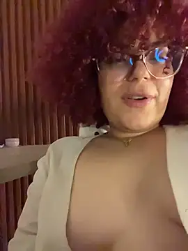 Leyah__'s cam snapshot