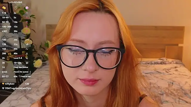 WICKEDEMBER's cam snapshot