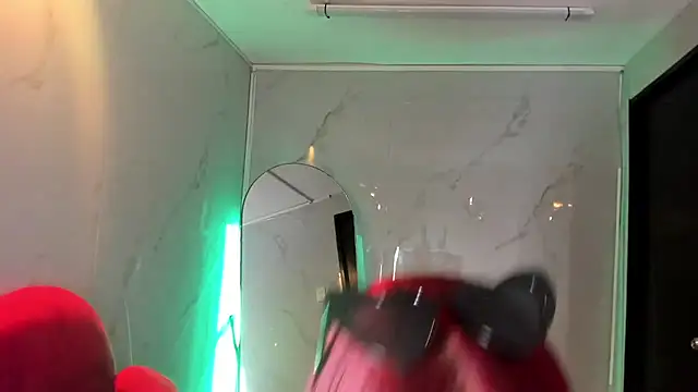 LilithCooperr_'s cam snapshot