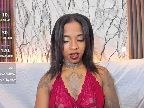 Pauline_Fox's cam snapshot