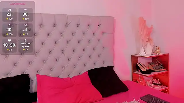 SofiRuiz_'s cam snapshot