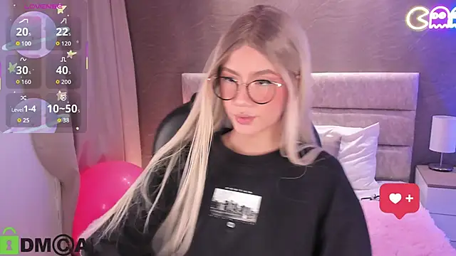 Arinextdoor's cam snapshot