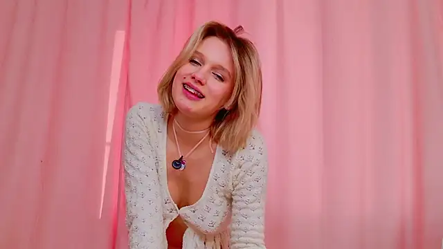 MeowthLilu live sex cam