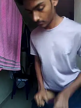 Telugusullikai's cam snapshot