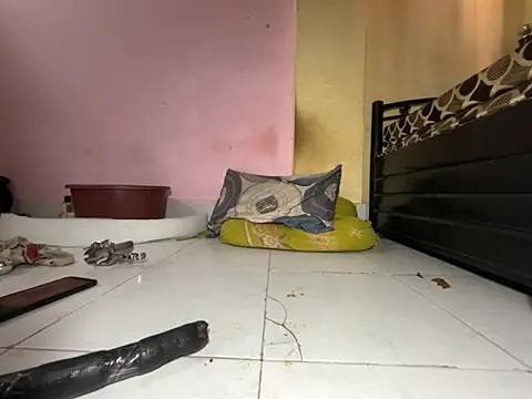 abhay7209's cam snapshot